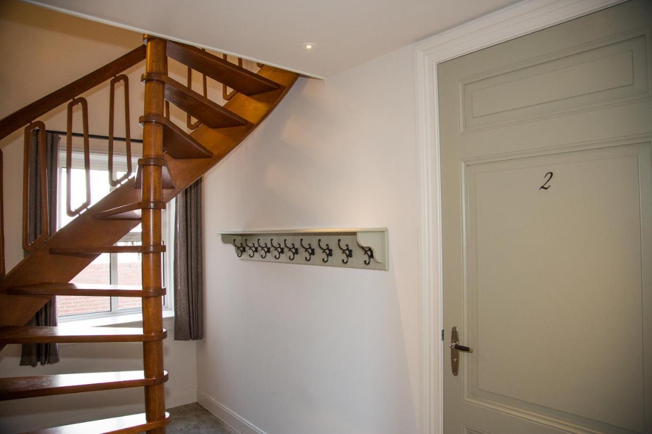 B&B Groepsaccommodatie De Pastorie Lage Mierde 外观 照片