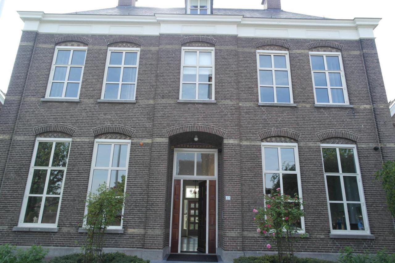 B&B Groepsaccommodatie De Pastorie Lage Mierde 外观 照片