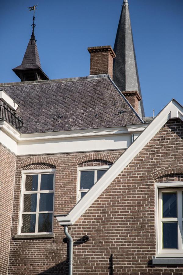 B&B Groepsaccommodatie De Pastorie Lage Mierde 外观 照片
