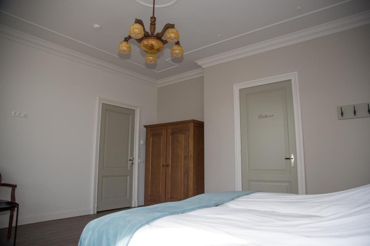 B&B Groepsaccommodatie De Pastorie Lage Mierde 外观 照片